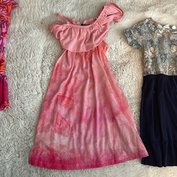 Girl’s summer dresses size 6 - Picture 6 of 12